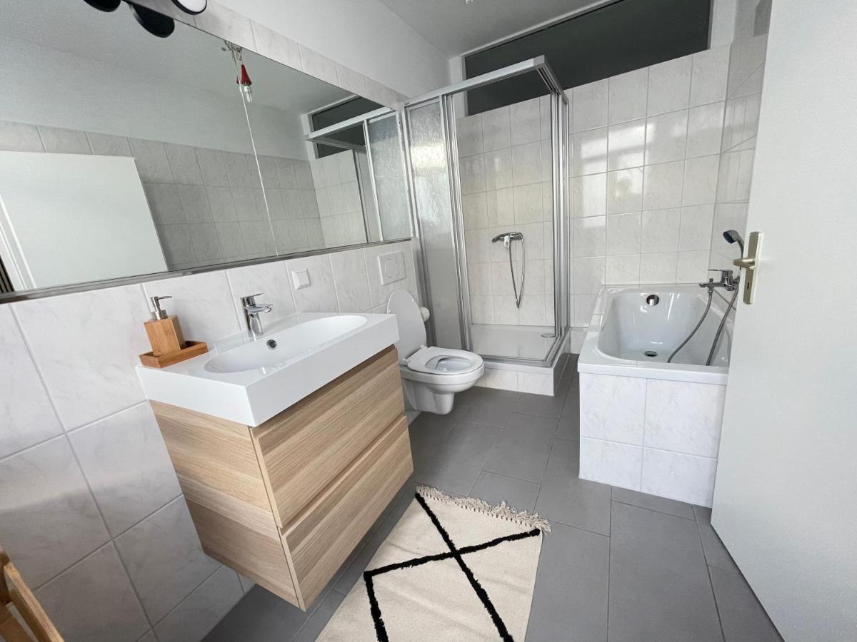 150Qm - 5 Rooms - Free Parking - Mallibase Apartments 汉诺威 外观 照片