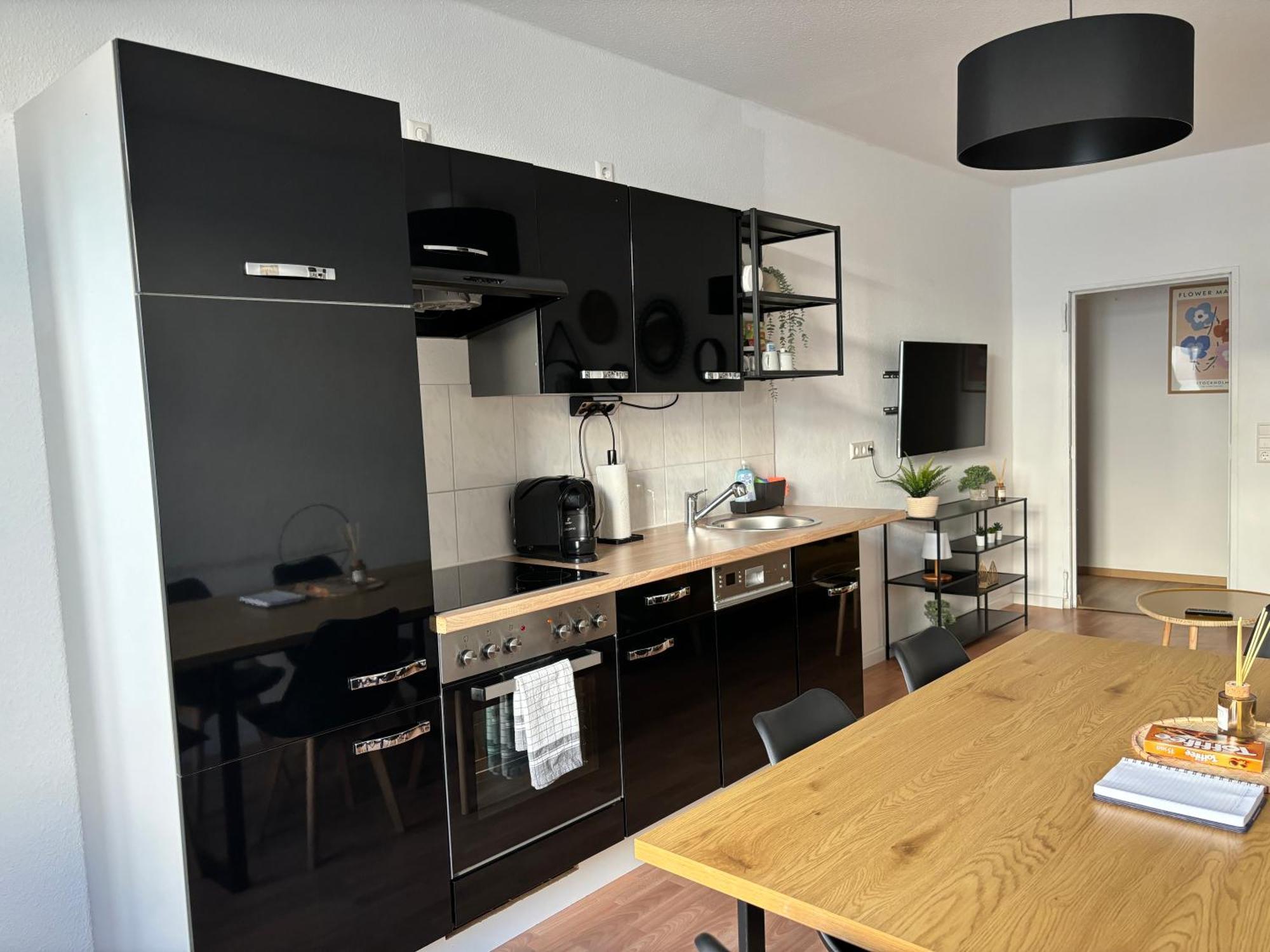 150Qm - 5 Rooms - Free Parking - Mallibase Apartments 汉诺威 外观 照片